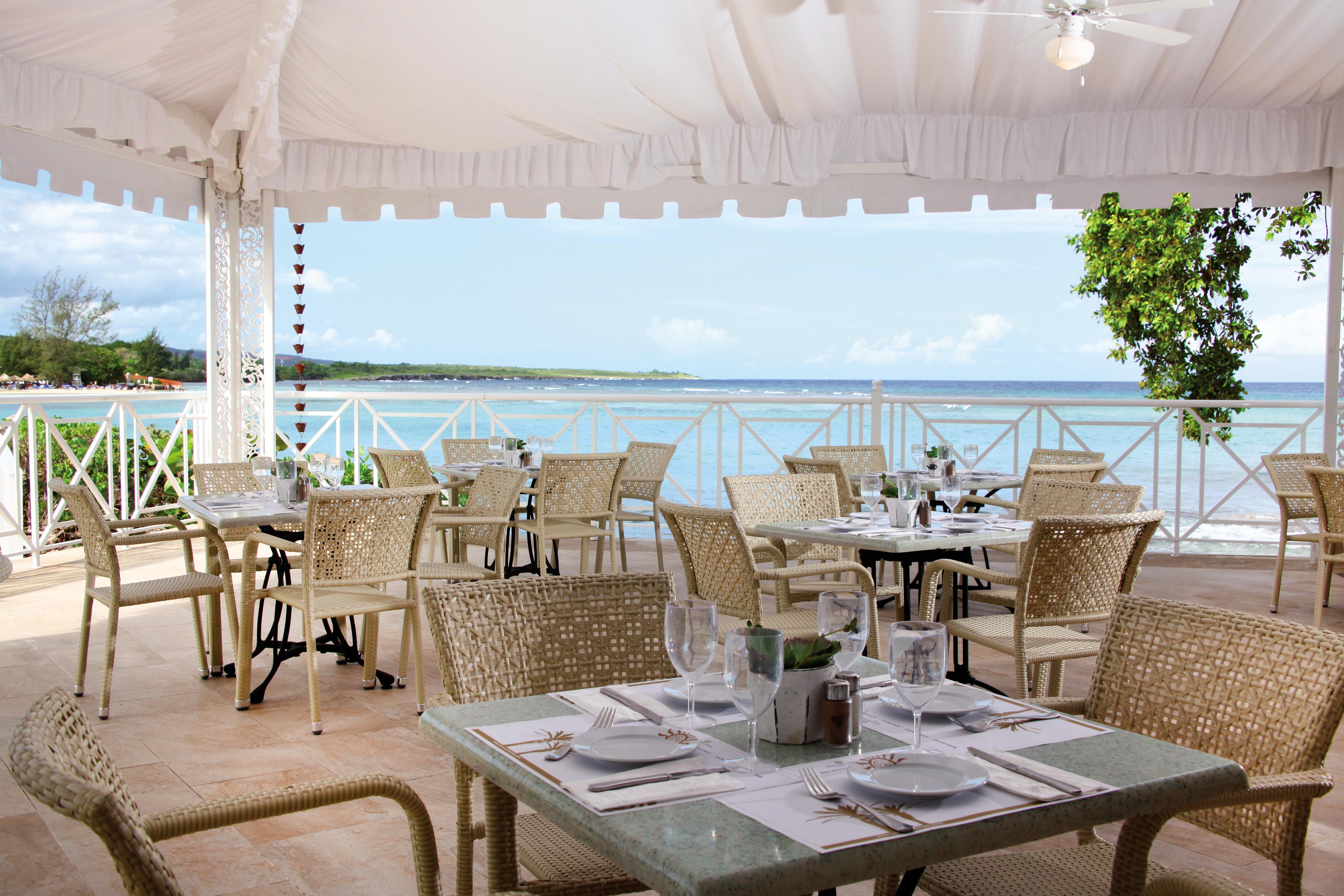 Bahia Principe Grand Jamaica (Adults Only) Hotel Runaway Bay Buitenkant foto The Deck at The Reef