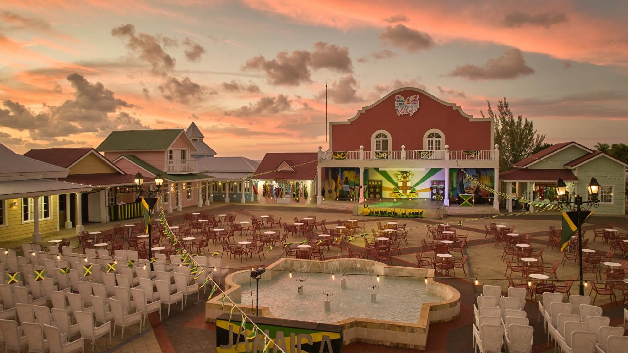 Bahia Principe Grand Jamaica (Adults Only) Hotel Runaway Bay Buitenkant foto The Village at Atlantis