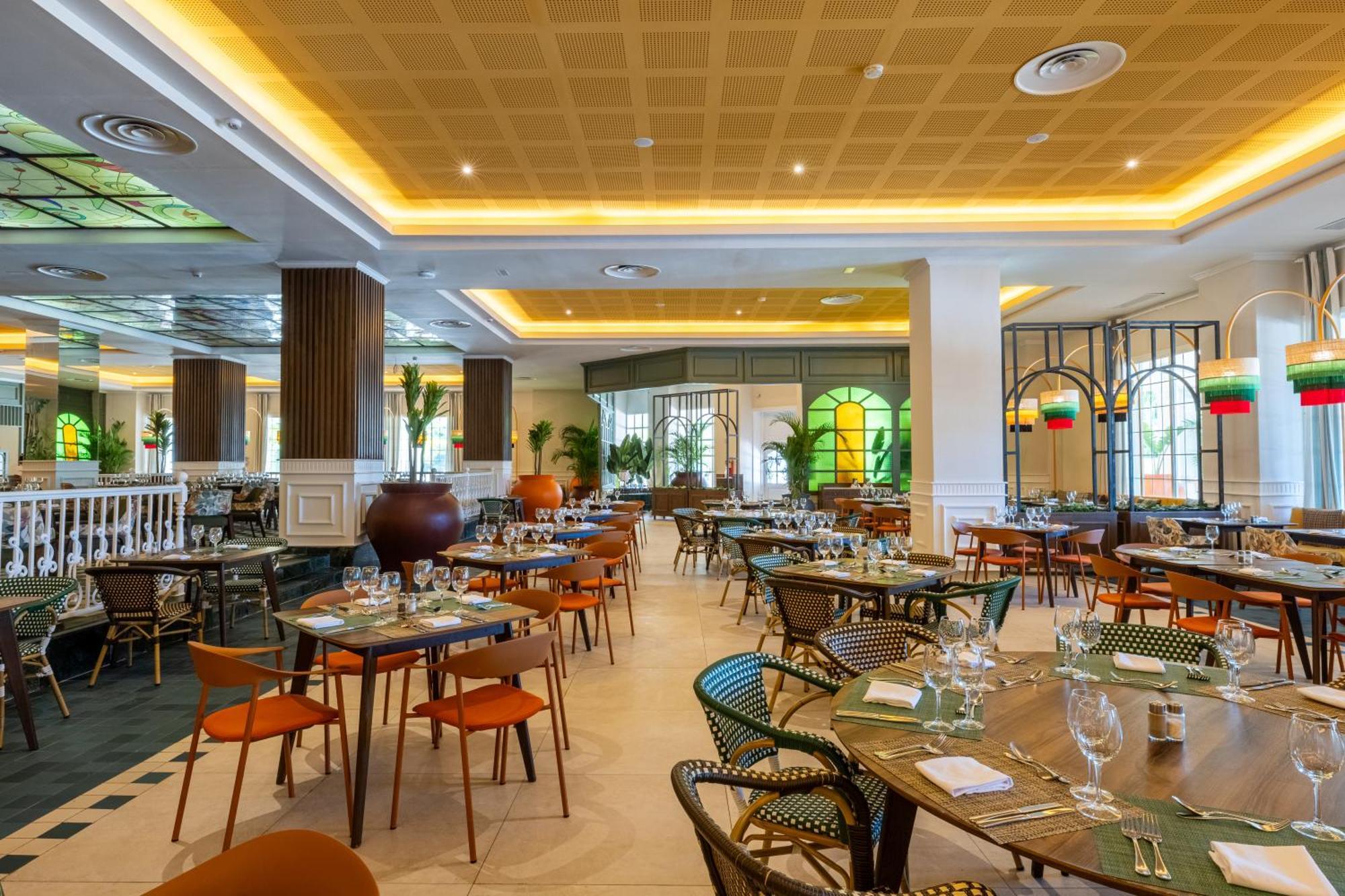 Bahia Principe Grand Jamaica (Adults Only) Hotel Runaway Bay Buitenkant foto The restaurant